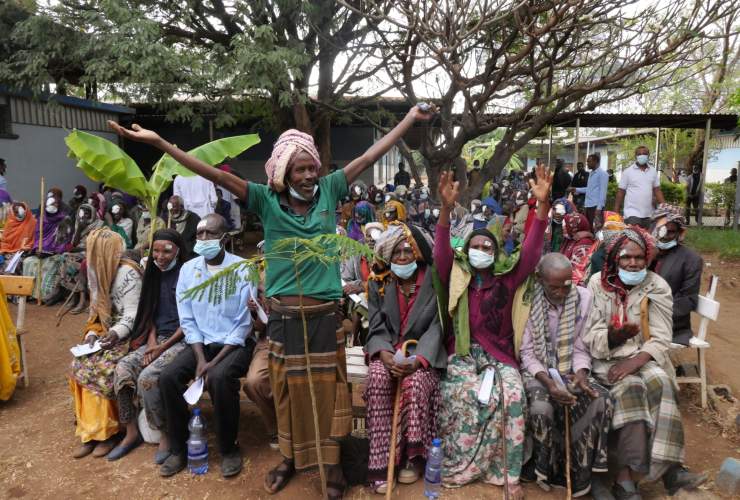 Group ethiopia P1001262